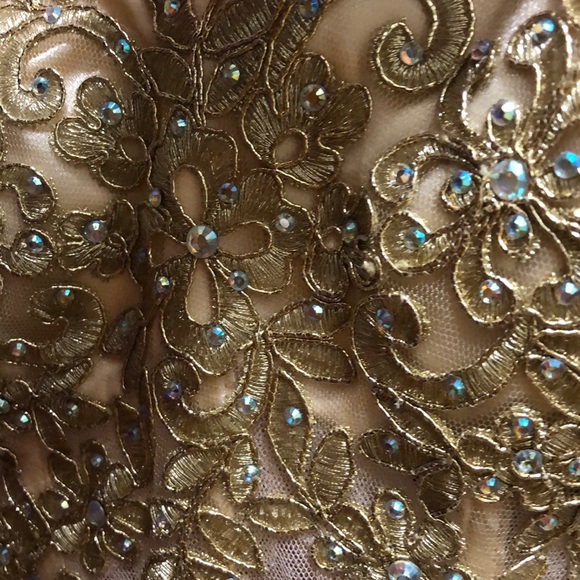 Prom dress! - Picture 6 of 6